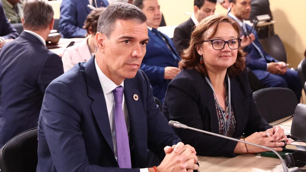 93daec7ec043dde177f9cce37005e4a4ebbefa34w