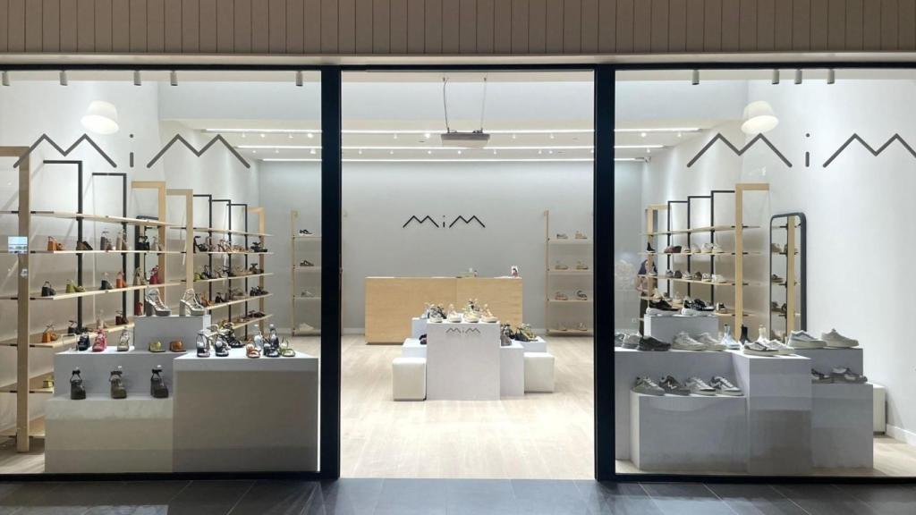 La tienda efímera que MIM ha abierto en un centro comercial de Sevilla.