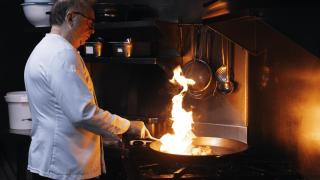 El restaurante de Valencia donde comer la mejor fideuà del mundo por sólo 19 euros