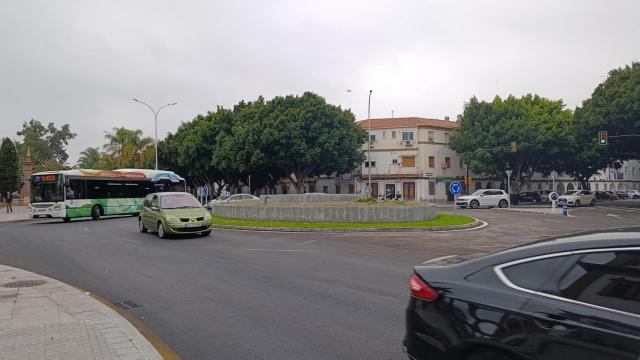 La nueva rotonda en la avenida Sor Teresa Prat.