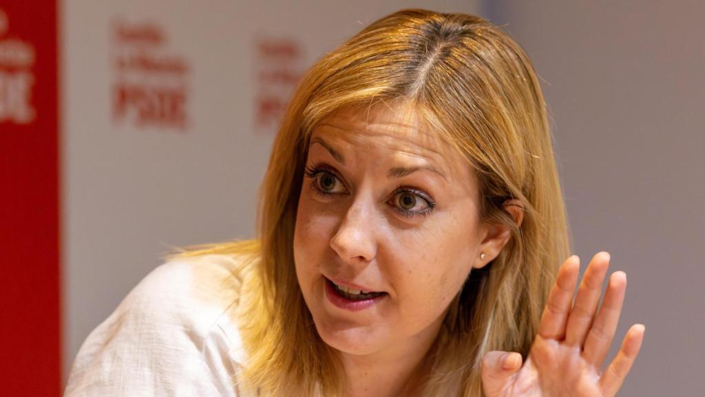 Ana Isabel Abengózar es la portavoz del grupo socialista en las Cortes regionales.