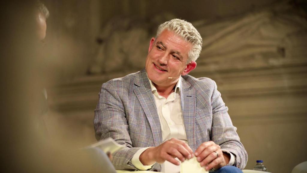 El vicepresidente tercero de la FRMP, José María Bravo, durante su intervención en el foro