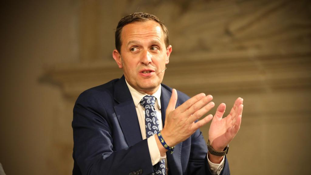 El presidente de la Diputación de Valladolid, Conrado Íscar, durante su intervención en el foro