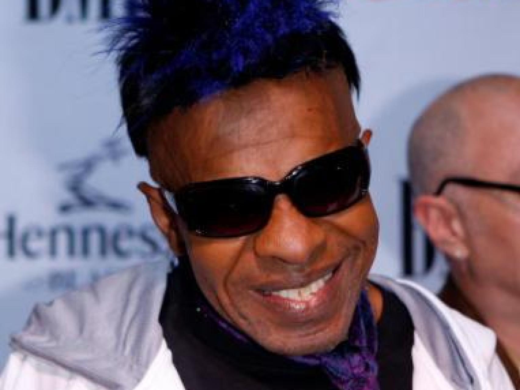 Sly Stone en los BMI Urban Music Awards de 2009 en Nueva York.