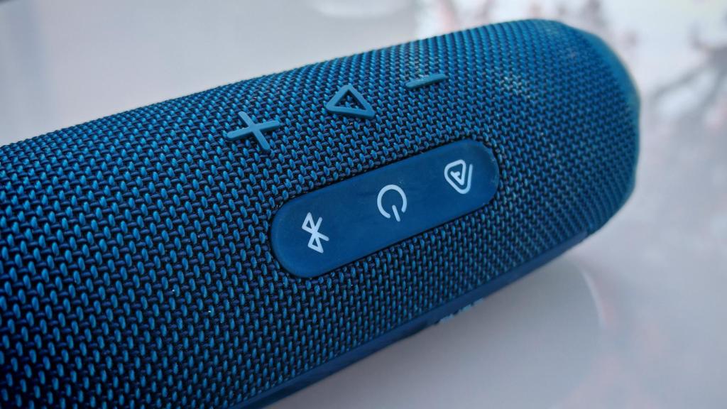 Los botones del JBL Flip 7