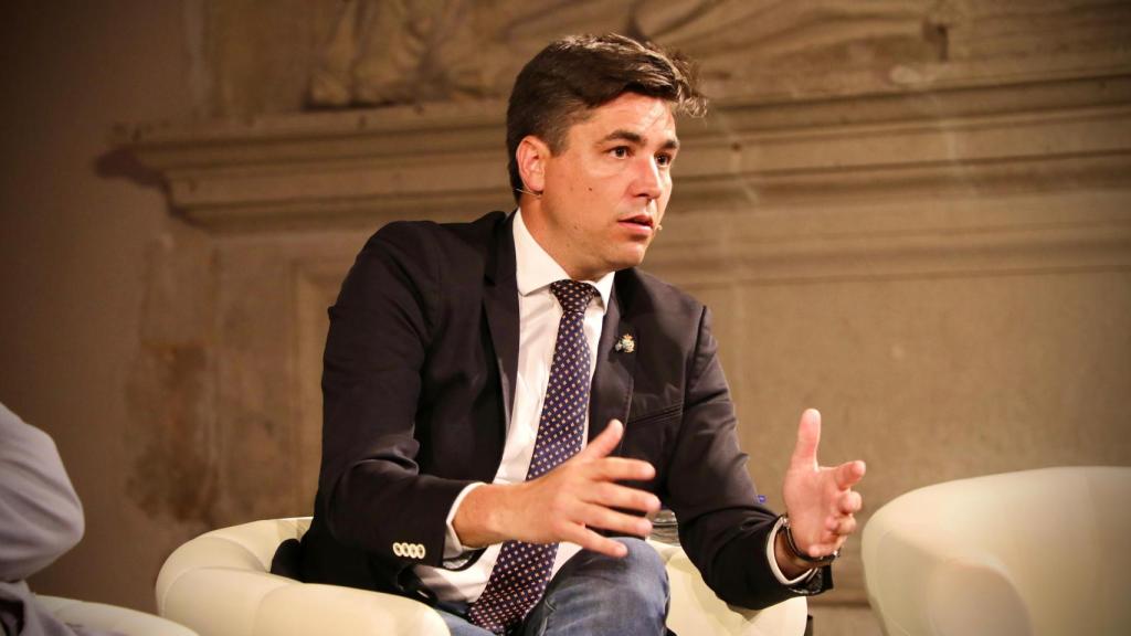 Carlos Montesino, alcalde de Candeleda y El Raso