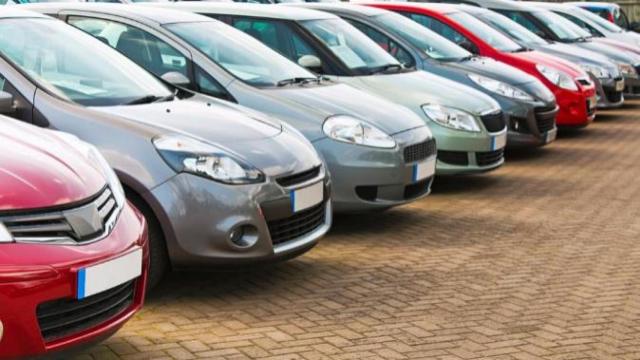 ⁠La multa de hasta 250€ que recibirás si te dejas el coche en uno de estos espacios: una acción muy común en España