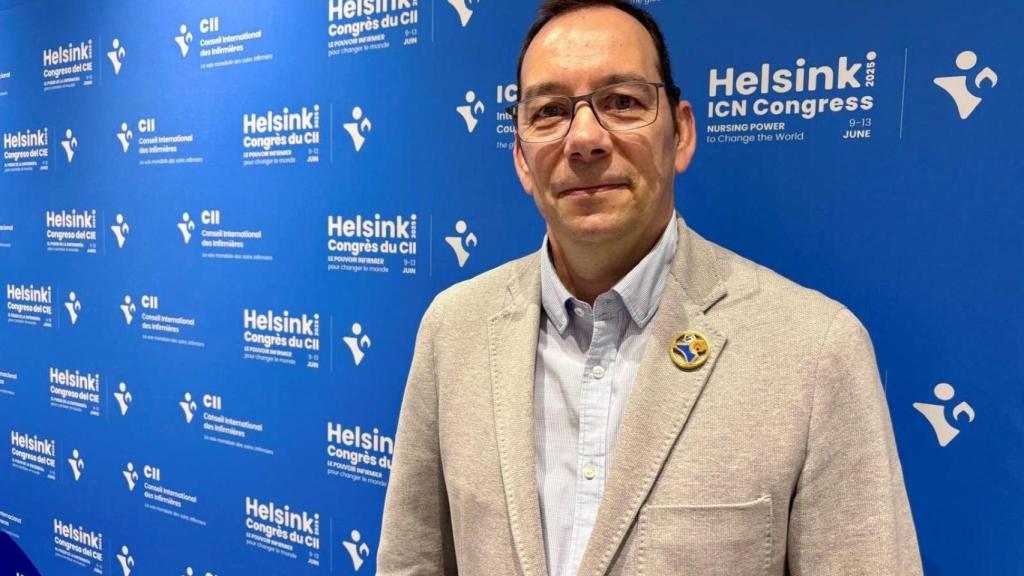 José Luis Cobos, nuevo presidente del Consejo Internacional de Enfermeras (CIE).