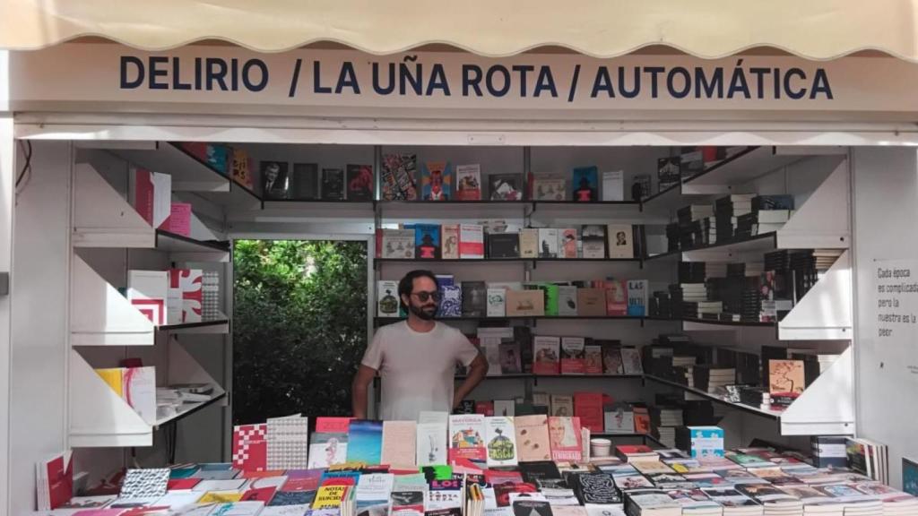 Caseta de La Uña Rota en la Feria del Libro de Madrid 2025. Foto: La Uña Rota