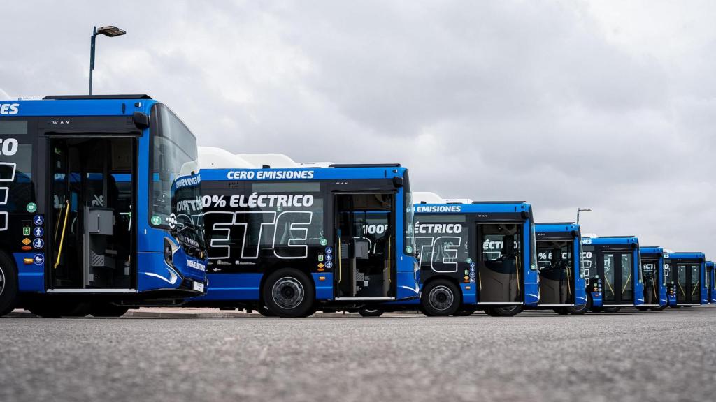 Imagen de los nuevos autobuses eléctricos de la EMT de Málaga.