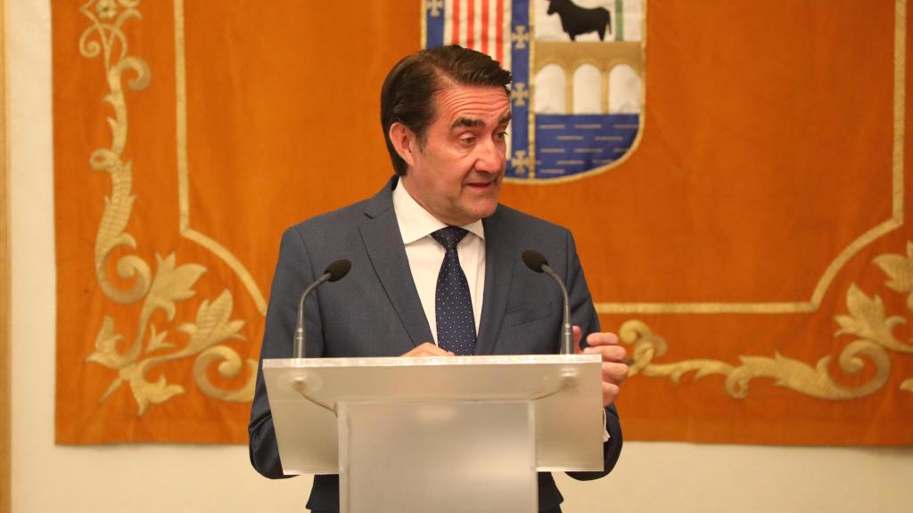 El consejero de Medio Ambiente, Juan Carlos Suárez-Quiñones