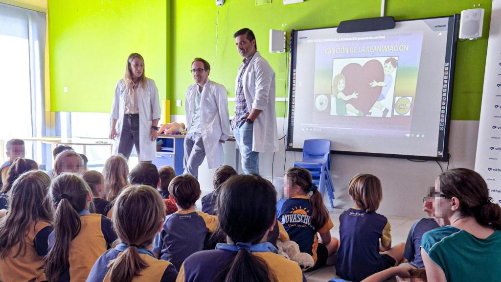 Un momento de la charla.