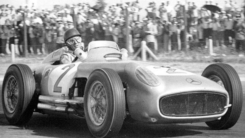 Fangio, durante una carrera.