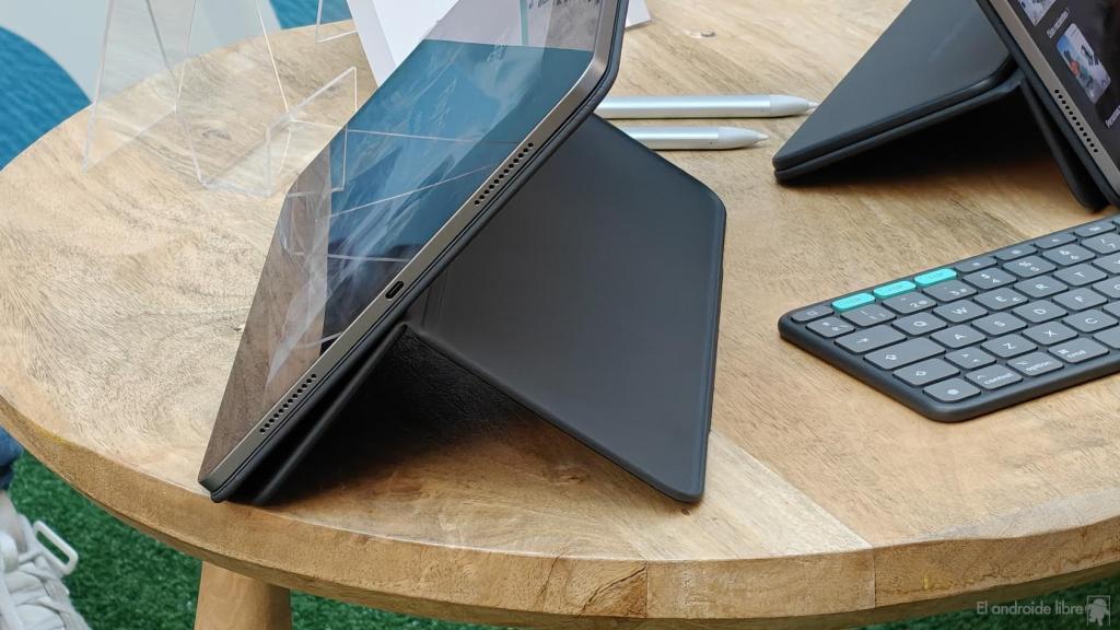 Logitech Flip Folio con el teclado quitado