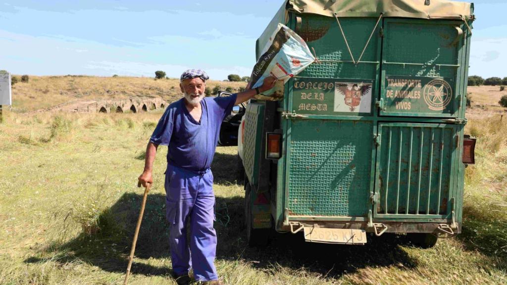 Paco Morgado, más de  25 años practicando la trashumancia.