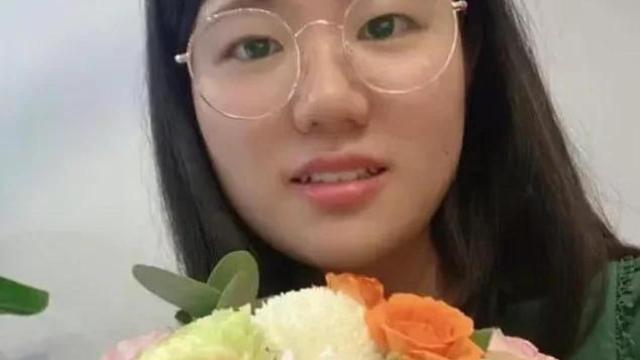 Yunqing Jian y su novio, Zunyong Liu, fueron acusados de introducir de forma ilegal un hongo tóxico en Estados Unidos.