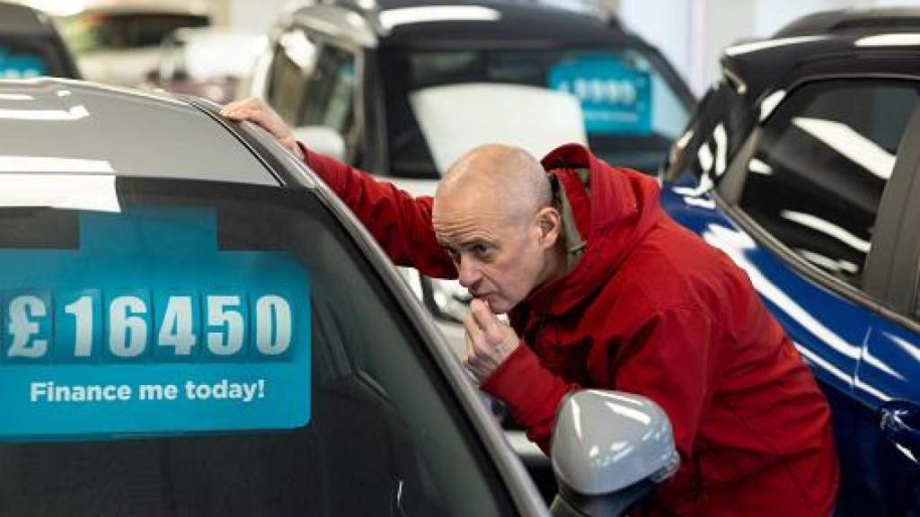 Venta de coches de segunda mano.