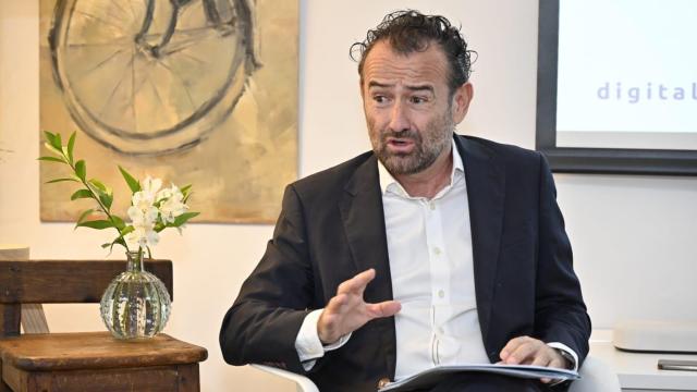 Miguel Sánchez Galindo, director general de DigitalES, en la presentación del Summit 2025.