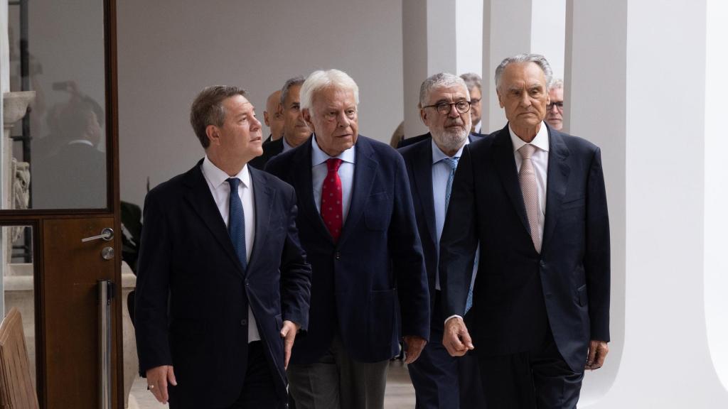 Page (i), González (c) y Cavaco Silva (d), este miércoles en el toledano Palacio de Fuensalida.