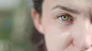 Imagen de archivo del rostro de una mujer.