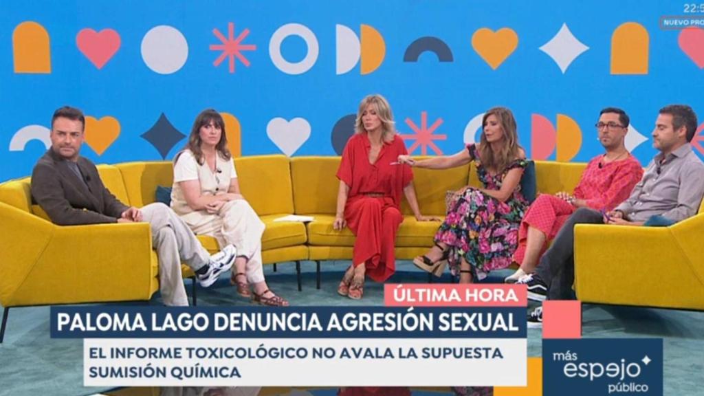 Colaboradores en plató.