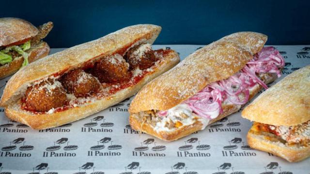 Algunos de los bocadillos de la carta.