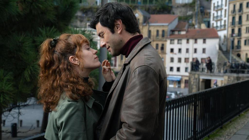 Itsaso Arana y Javier Rey protagonizan 'La Frontera'.