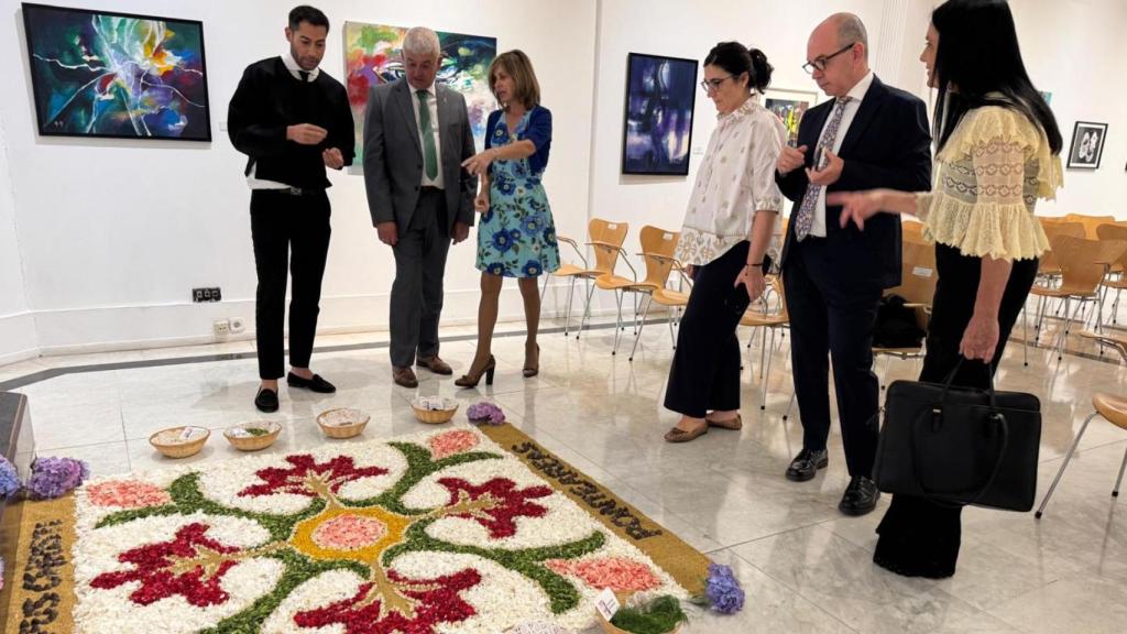 Las alfombras florales del Corpus de Ponteareas (Pontevedra) se convertirán en una fragancia