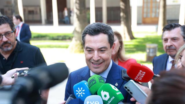 Juanma Moreno, este jueves en el Parlamento de Andalucía.