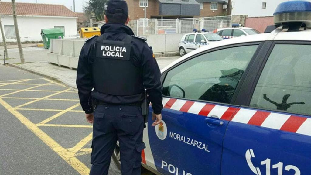 Un policía de Moralzarzal.