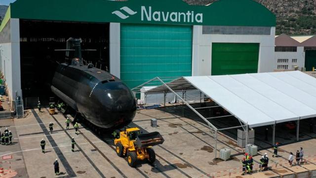 Imagen de los astilleros de Navantia en Cartagena que están siendo registrados por la Guardia Civil.