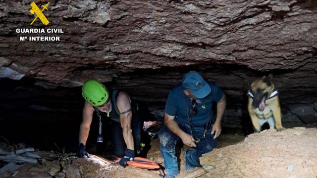 Equipo de búsqueda del desaparecido en Caspe