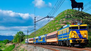 El 'Tren de los 80' que va de Madrid a Aguilar de Campoó.