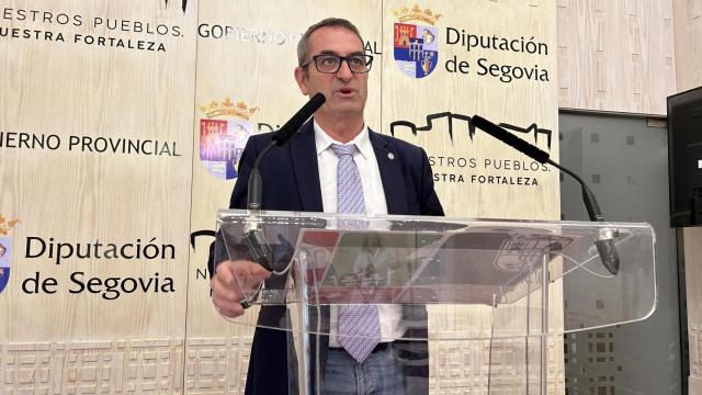 El diputado de Recursos Humanos, Gobierno Interior y Administración General, Jaime Pérez, durante la presentación de la OPE 2025