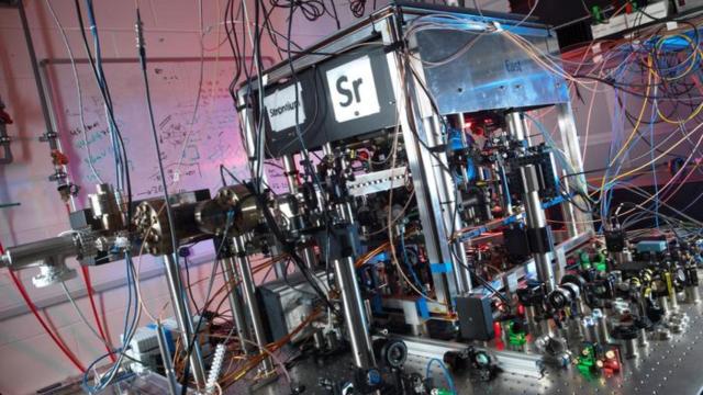 Reloj de red óptica de estroncio en el NPL.