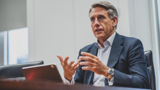 Luis Megías, responsable de BlackRock para Iberia, durante la entrevista con EL ESPAÑOL-Invertia.