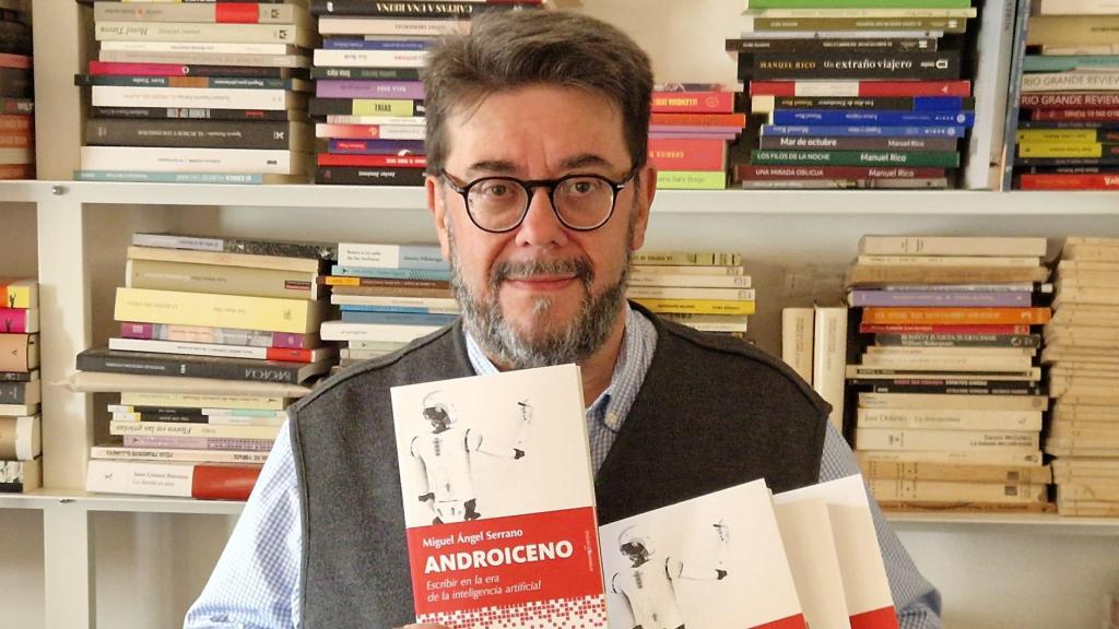Miguel Ángel Serrano, el escritor del libro 'Androiceno'