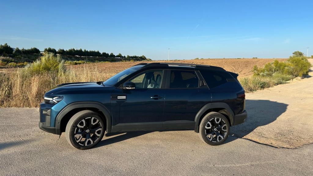 Silueta del Dacia Bigster