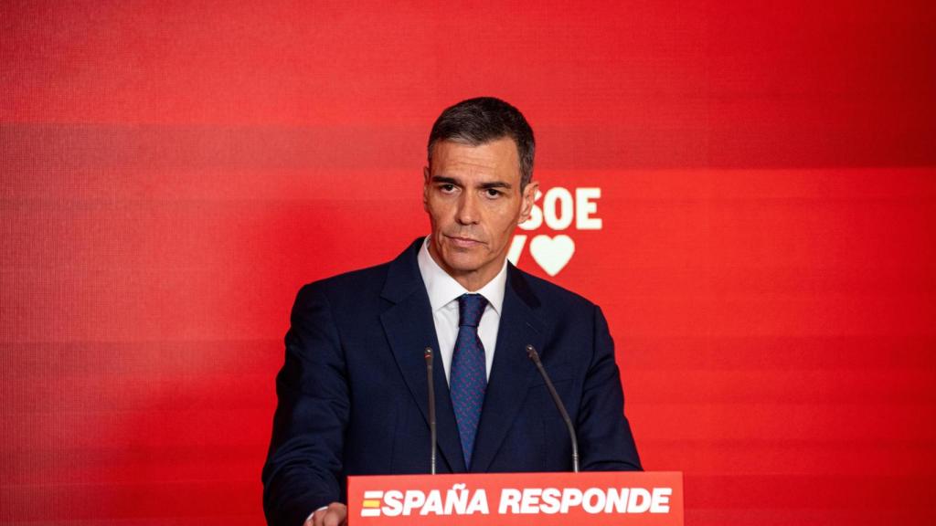 Pedro Sánchez, durante su rueda de prensa sobre el informe de la UCO, este jueves en la sede del PSOE en Ferraz (Madrid).