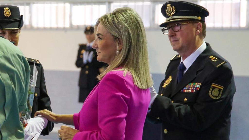 Milagros Tolón ha participado en el homenaje a las víctimas del terrorismo en la Policía Nacional.