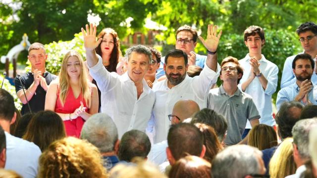 Alberto Núñez Feijóo junto a Paco Núñez este viernes en Guadalajara.