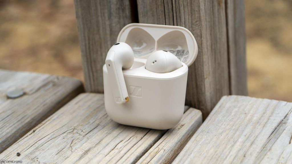 Sennheiser Accentum OPEN.