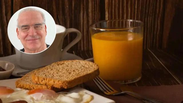 El doctor Feingold es un firme defensor del consumo de arándanos.