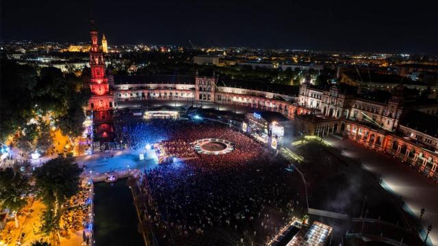 La madrileña María Pombo en Icónica Sevilla Fest.