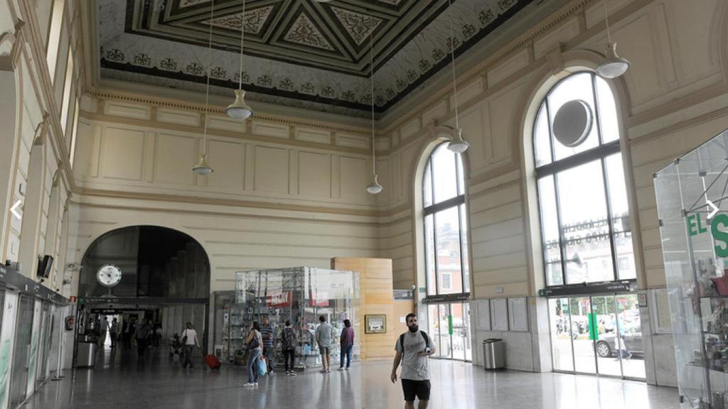 El edificio de la estación de trenes de Valladolid