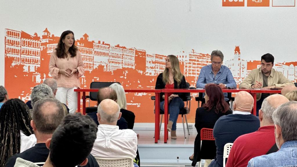 Inés Rey, reelegida secretaria general del PSOE de A Coruña