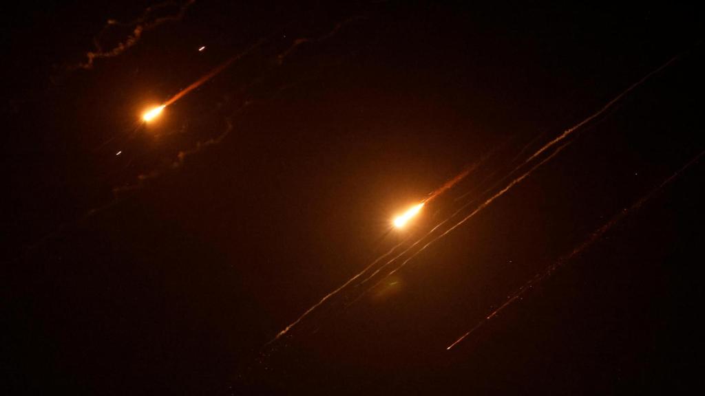 Oleada de misiles lanzada por Irán contra Israel.