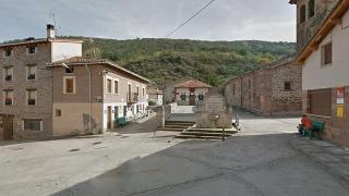 La Plaza de Santa Cruz del Valle de Urbión en Burgos