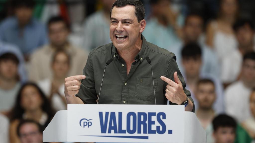 Juanma Moreno, este domingo, en un acto del PP en Málaga.