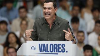 Juanma Moreno, este domingo, en un acto del PP en Málaga.